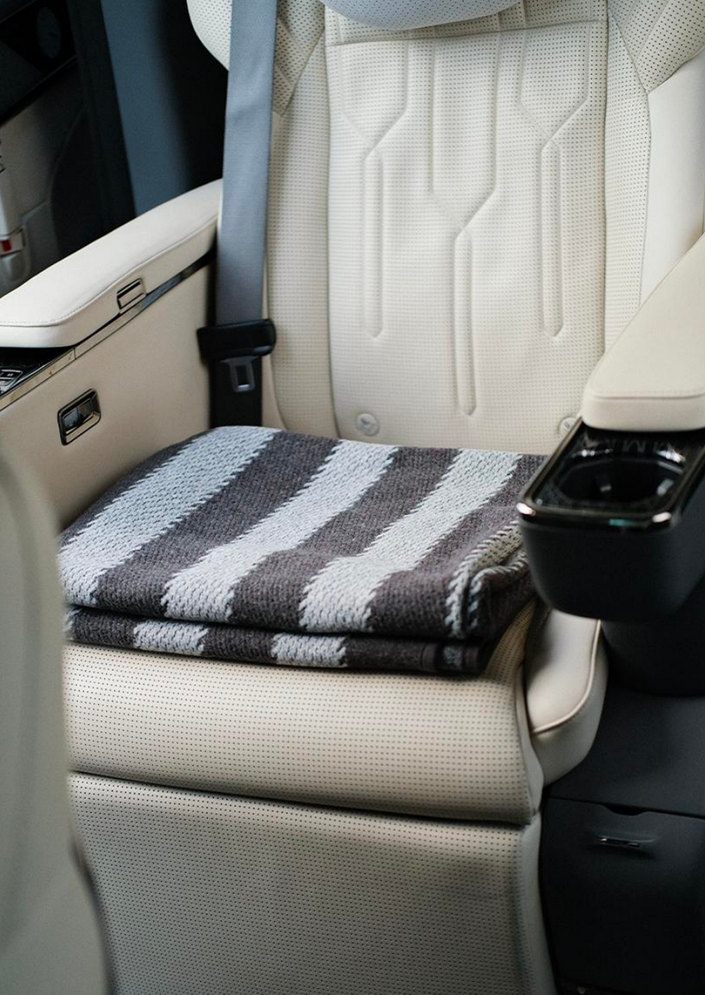 First Class Wool Blanket